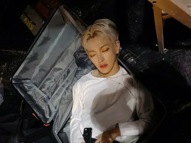 【T公式】ATEEZ、[ #ウヨン]ホンジュン異形誕生日おめでとう生まれてくれてありがとう✌️ #ATEEZ #ATEEZ