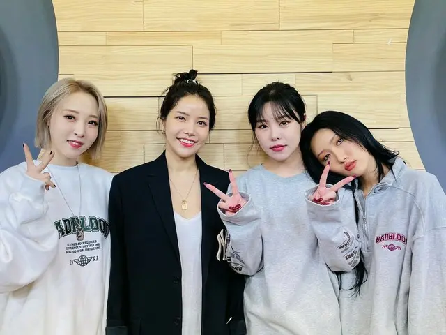 【t公式】MAMAMOO、[ #MAMAMOO] 私たちムームー皆さん今日もMAMAMOOと 一緒にいただきありがとうございます🙌🏻ぐっすり休んで、私たちの