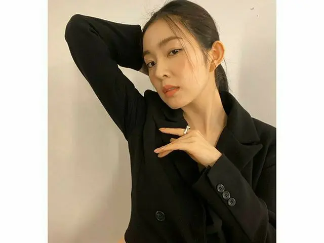 【g公式】RED VELVET_アイリーン、✨🖤⚡️  