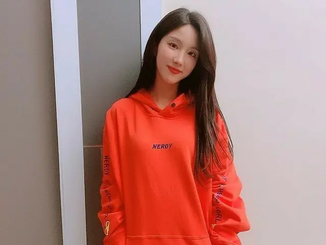 【t公式】LABOUM、[ #ジエン]🍊今日苦労しました🍊  #LABOUM #LABOUM #ZN