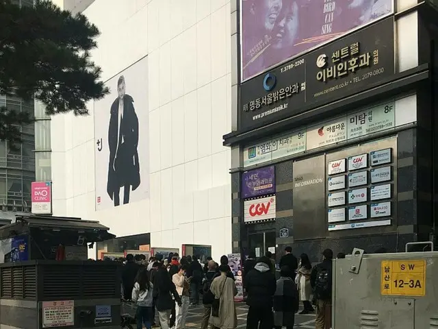韓国のユニクロでも大行列！ジル・サンダーのコラボ商品復活で客が殺到