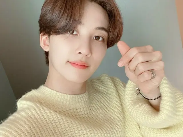 【JT公式】SEVENTEEN、RT pledis_17：[17'Sジョンハン] CARAT 2000日ありがとう！ハニして👼