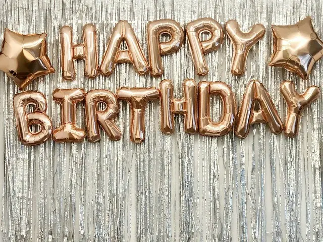 【T公式】ATEEZ、[ #ATEEZ]今日はATINY二歳の誕生日を迎えATINYラング疎通に来た❤#ATINYDAYハッシュタグを入れてリプライを送ってくだ
