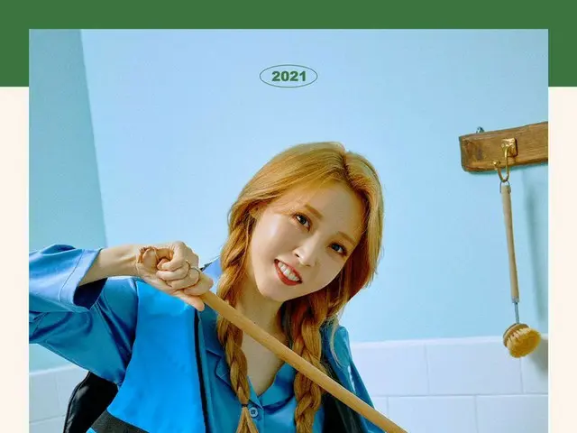 【t公式】MAMAMOO、[ #MAMAMOO] MAMAMOO 2021 SEASON'S GREETINGS 🔸CONCEPT PHOTO🔸🔸MOON