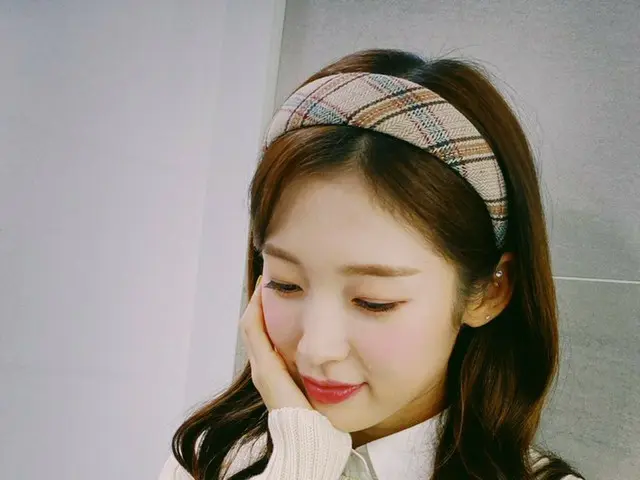 【t公式】OH MY GIRL、[ #OhTimes] 201120 MUSIC BANK📸キュート😆可愛らしく😍ミラクル心を💘シムクンにした🤭 11