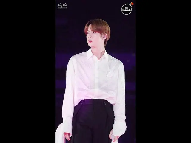【公式】防弾少年団、[BANGTAN BOMB]「Life Goes On」Stage CAM(Jin focus)@ 2020 AMAs  -  BTS(BT