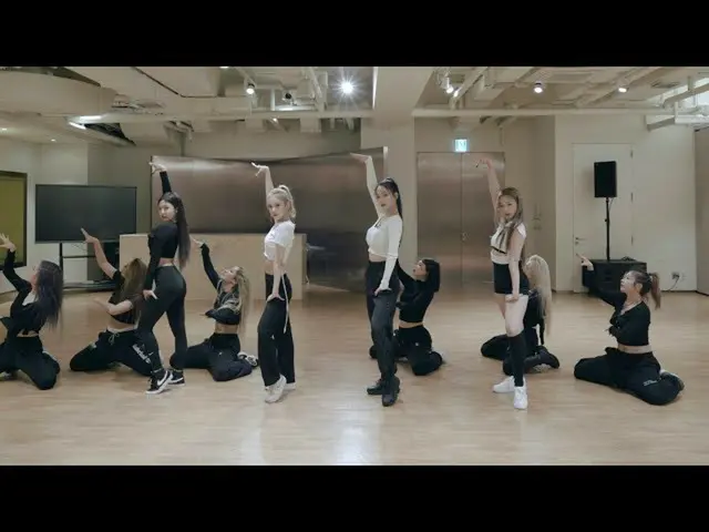 #aespa、デビュー曲「Black Mamba」振り付け練習の様子