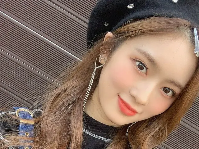 【t公式】Cherry Bullet、[ #メイ#MAY]ベレーメイ🖤 #CherryBullet #Cherry Bullet