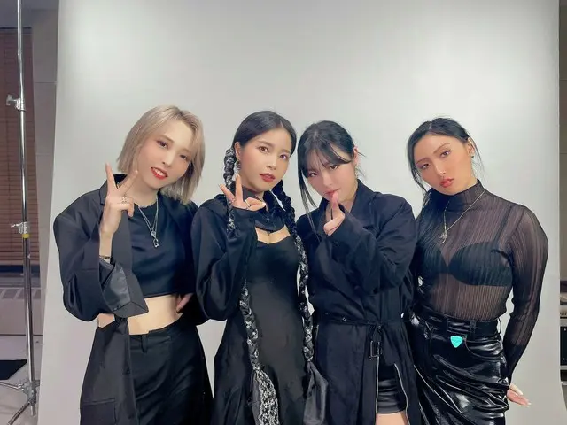 【t公式】MAMAMOO、[ #MAMAMOO] 私たちムームー皆さんしばらくして9時、 ネイバーナウ」PARTY B」でMAMAMOOと一緒に楽しんでみましょ