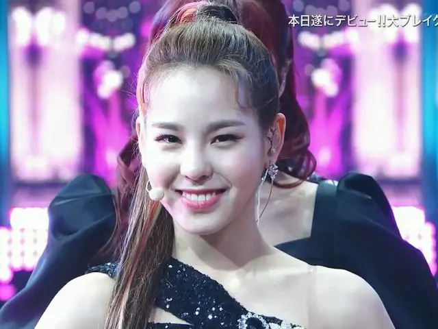 #niziU、デビューと同時に立った日本舞台が韓国で話題