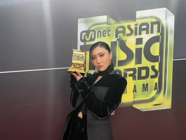 【t公式】MAMAMOO、[ #ファサ] ファサが2020 MAMAベストダンス パフォーマンスソロ賞を受賞しました👏🏻 私たちムームーあなたの多くの愛と応