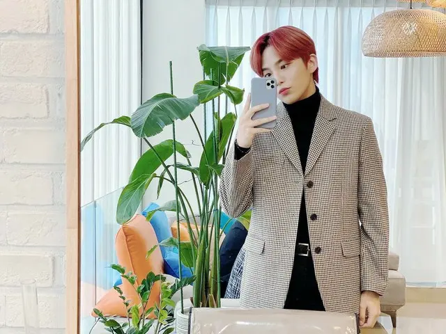 【T公式】ATEEZ、[ #ジョンホ] ATINY見たい日🧡 #ATEEZ #ATEEZ
