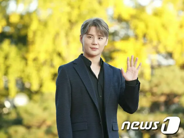先月、KBSの視聴者権益センターに歌手キム・ジュンス の出演要請請願があった