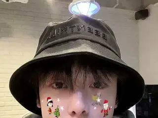 【T公式】ASTRO、サンタのおじさん、今回のクリスマスの贈り物は、ルドルフからもらいます〜ありがとうございます