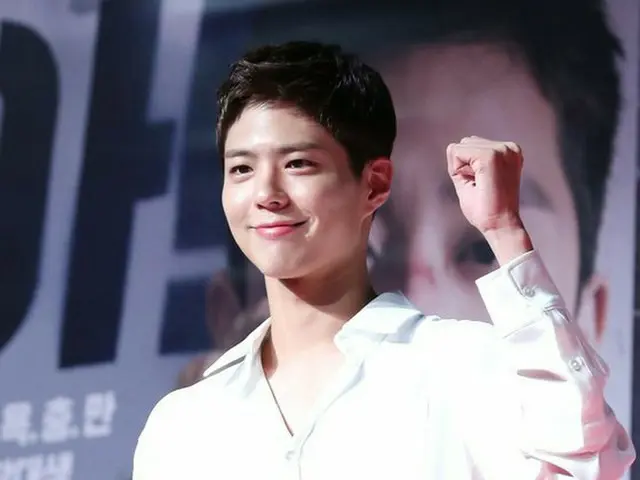 俳優パク・ボゴム、映画「青年警察」VIP試写会に出席。