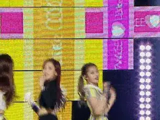 TWICE ミナ vs サナ、尻相撲に「日本発祥」説