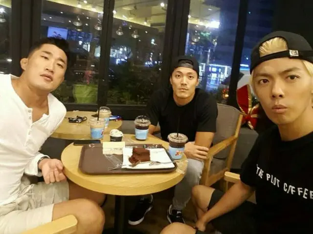 M.I.B 出身KangNam、SNS更新。