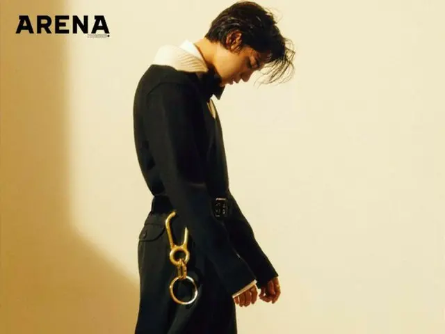 歌手ONE(ワン)、画報公開。