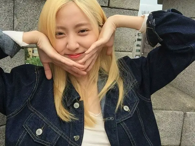 BESTie ヘリョン、SNS更新。