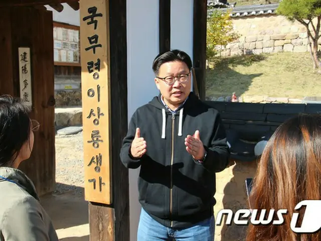 DHCの在日韓国人への差別的メッセージに批判殺到で、反日活動家ソ・ギョンドク誠信女子大学客員教授が抗議メールを送ったと伝える