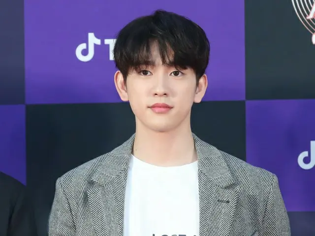 GOT7 Jinyoung(ジニョン)、俳優イ・ビョンホン所属のBHエンターテインメントと接触したと報道
