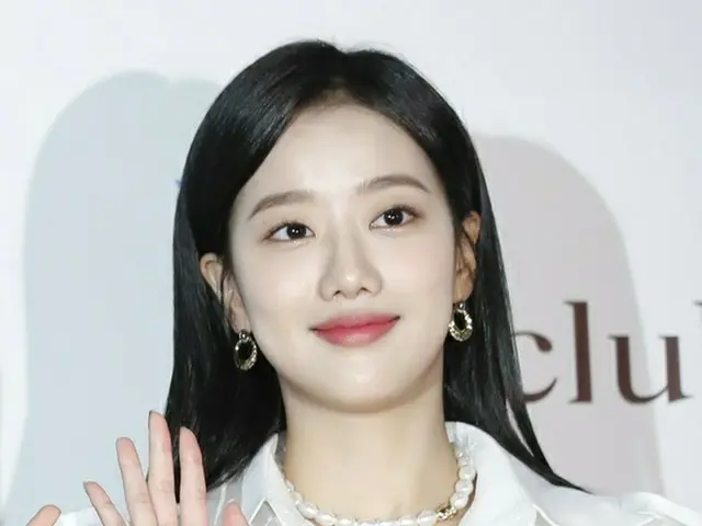 APRIL ナウン、25日開催「SBS歌謡大祭典」のMCに抜擢