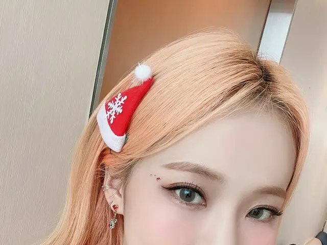 【t公式】今月の少女(Loona)、Merry Christmas withViViキャロル聞きながらクリスマス100％楽しもう  #今月の少女(LOONA)#