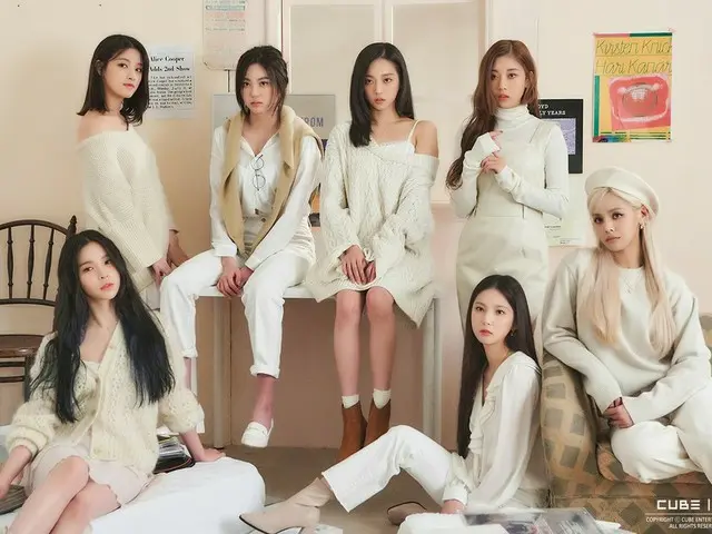 【t公式】CLC、[ビハインド] 2021 SEASON'S GREETINGS撮影現場のビハインドより多くの写真は、以下のリンクから会ってみてください！ 📎