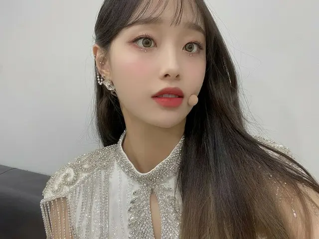 【t公式】今月の少女(Loona)、2️⃣0️⃣2️⃣1️⃣ Happy NewYear🐧今年はOrbitたちと必ず見たい🙏🏻⭐  #今月の少女(LOON