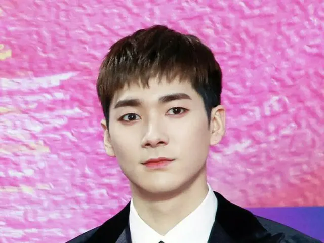 NU‘EST アロン、活動中断