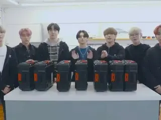 【T公式】ATEEZ、[🎬] Welcome to UNIVERSE！ ⠀ユニバースでウェルカムキットを送っていただきました！ありがとうございます🥰 ATI