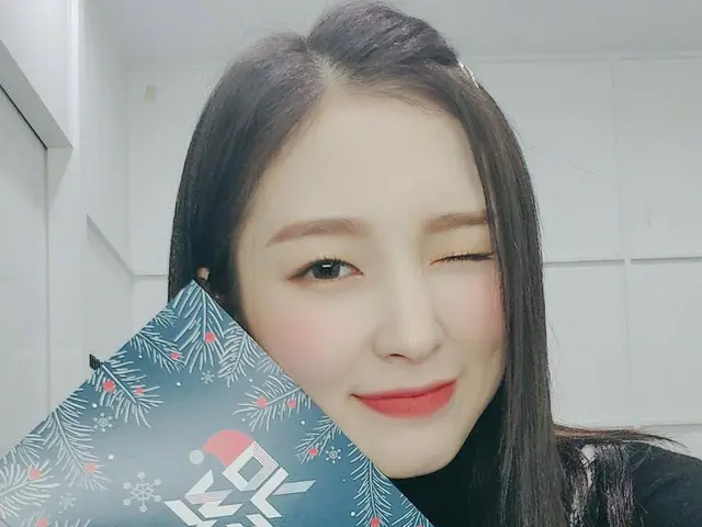 【t公式】OH MY GIRL、[ #OhTimes] 210115 MUSIC BANK📸ミラクルの愛ハニーリングと一緒に今週も楽しい週末を迎えて見😍 #