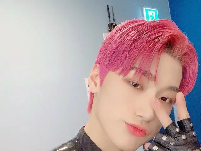 【T公式】ATEEZ、[ #山]今日一日、私の気持ちの天気は晴れ☺️ ATINYの天気はどうですか？ #ATEEZ #ATEEZ