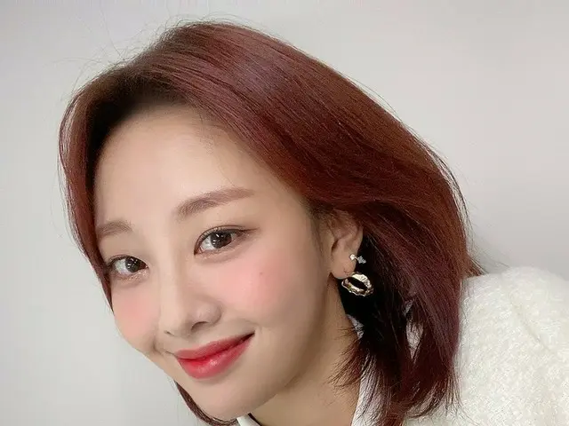 【t公式】今月の少女(Loona)、2021年にもMC #イブと一緒にTBS「ファクトのスター」本放送を必ず見てください☀️しばらくして、午後12時30分(KS