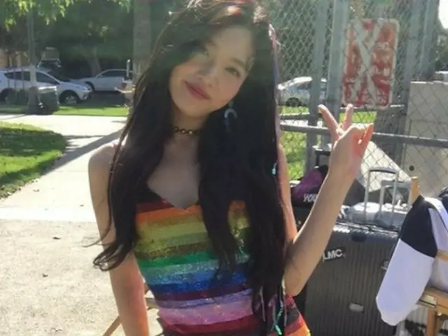 ジョイ(Red Velvet)、Instagramのフォロワー数が1000万人を突破し、過去写真を大公開