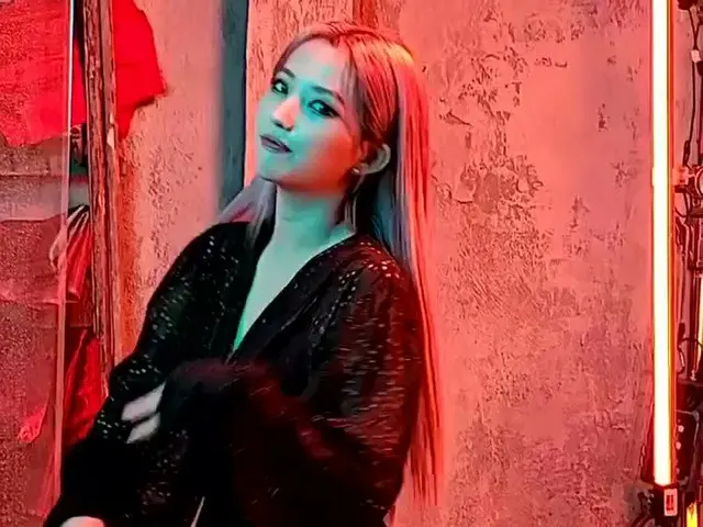 【t公式】(G)I-DLE_、[ #I_NG]ネバーランドのためのギフト🦁💋  #(G)I-DLE_ #GIDLE #I_burn #化(火花)#HWAA