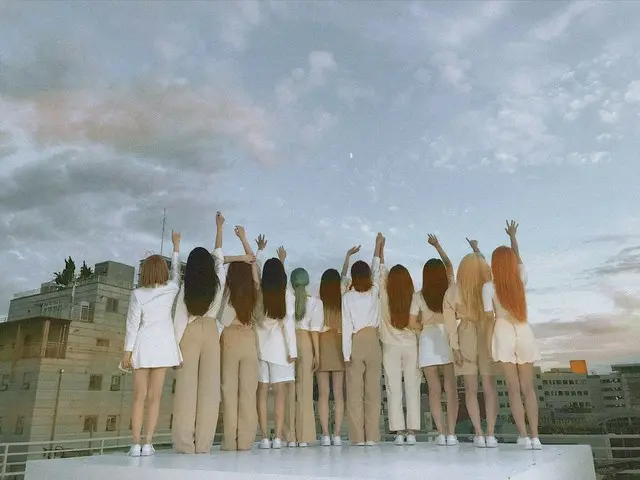 【t公式】今月の少女(Loona)、Welcome Orbit💫今今月の少女公式ファンクラブ「Orbit」3期募集が開始されました👏今月の少女とOrbitが