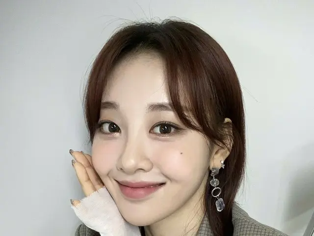 【t公式】今月の少女(Loona)、しばらくして、午後12時30分(KST)TBS「ファクトのスター」が放送されます🤩人間Winter❄️歩く冬のMC#イブと