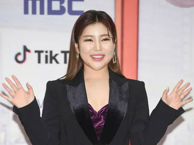 歌手ソン・ガイン、BTS(防弾少年団)をおさえ「ライブ舞台でさらに引き立つスター」1位に