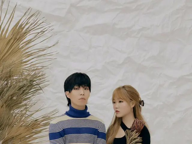 YGエンタ、AKMU と5年の再契約を締結