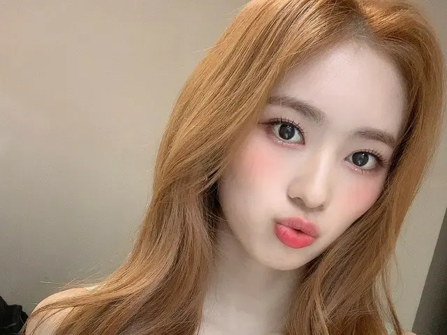 【t公式】Cherry Bullet、[MAY]ビジュアルカム撮影日ルーレットおやすみ