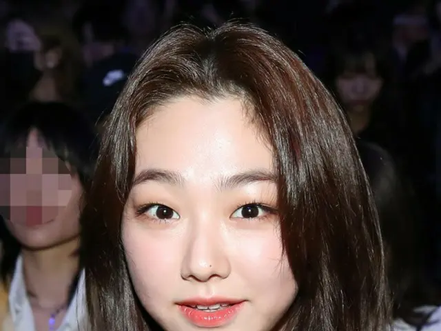 「gugudan」元メンバーのカン・ミナ、眠れない時は「I.O.I」として一緒に活動したチェヨン(DIA)と8時間通話すると明かして話題に