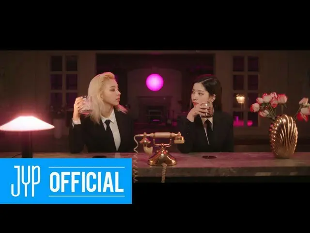 TWICE、Rain(ピ) × J.Y.Park(パク・チニョン)「Switch to me」をパロディー