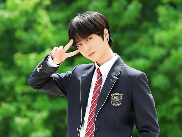 TOMORROW X TOGETHER(TXT) ボムギュの翰林演芸芸術高等学校 卒アル写真
