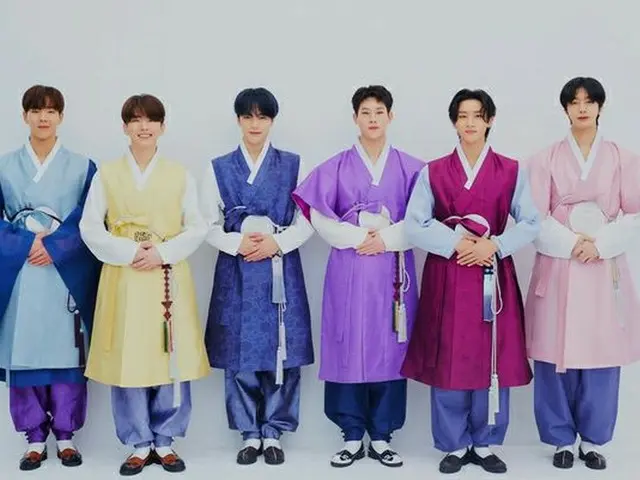 MONSTA X、旧正月を迎え韓服姿で新年の挨拶