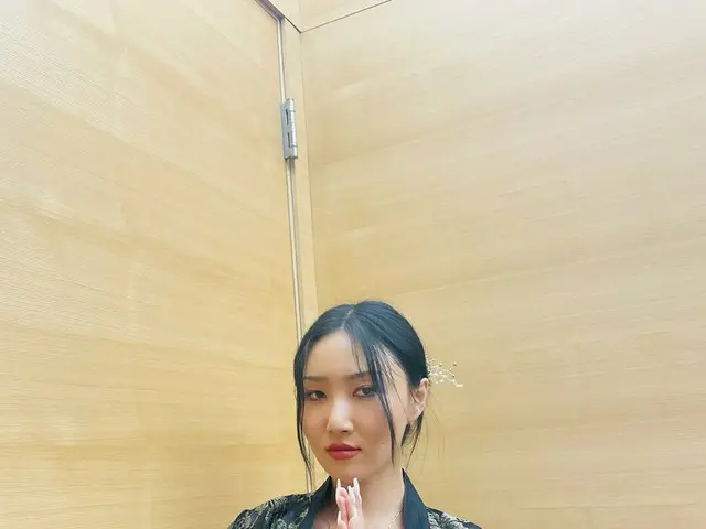 【t公式】MAMAMOO、[ #ファサ] 私たちムームー皆さんしばらくして11時5分、 楽しい正月送信シミョンソファサが出演するMBC「私一人で住んでいる」 本