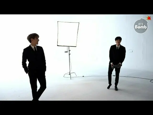 【公式】防弾少年団、[BANGTAN BOMB] Professional Photobomber Jin  -  BTS(BTS(防弾少年団))  