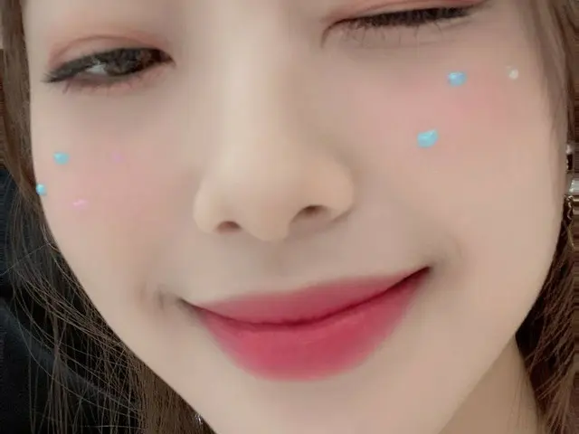 【t公式】今月の少女(Loona)、睡眠の膜覚めても #チューンは妖精がチューン🧚🏻♀️しばらくして、午後6時30分(KST)に放送されるMBC「遊ぶ何ハニ
