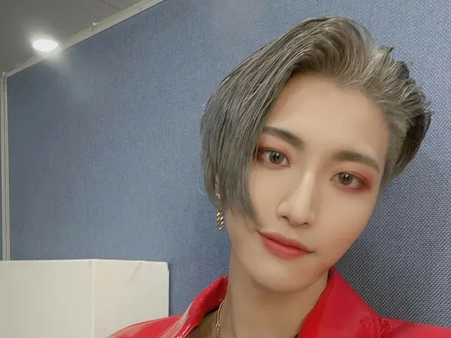 【T公式】ATEEZ、[ #化]ウムバン最初の週！～～ ATINYと一緒に開始は常に良いと思います！ 来週よろしくお願いします❤️💛🤍💙 #ATEEZ#A