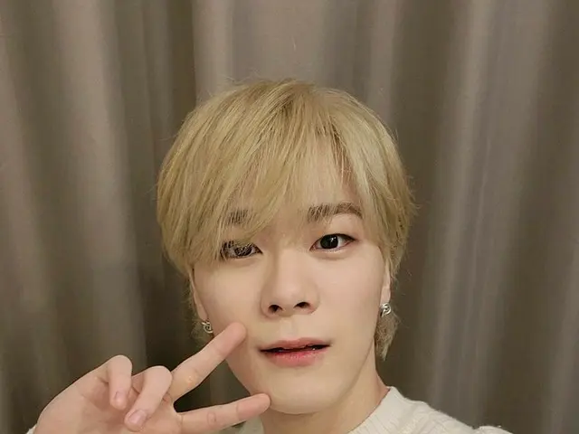 【T公式】ASTRO、ロハ～～何をしている？！ 僕は運動しました